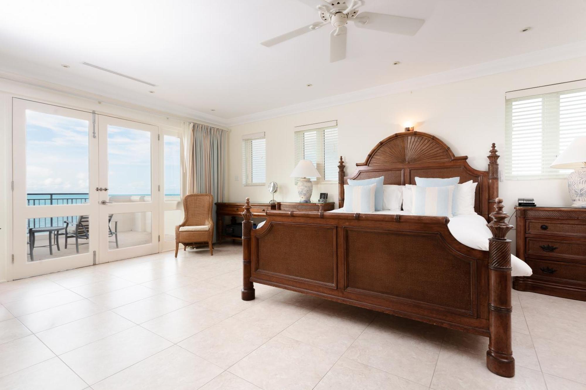 Blue Waters Resort And Spa St. John's Eksteriør billede