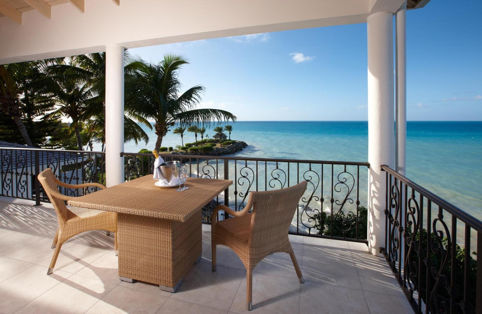 Blue Waters Resort And Spa St. John's Eksteriør billede