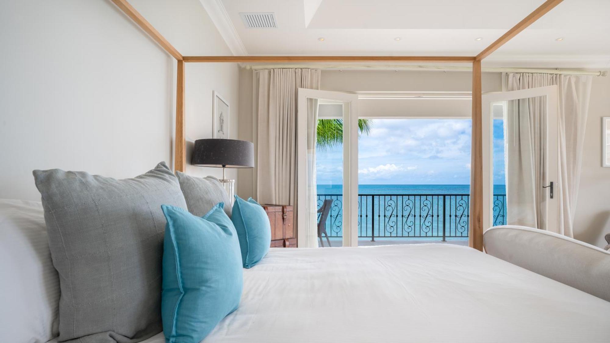 Blue Waters Resort And Spa St. John's Eksteriør billede